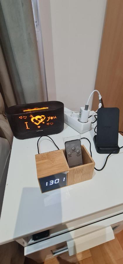 Design Apartment Business Lux 4 Star "Rio" Completely Business Lux Place In The City Center & Free Included Industry Optical Wifi & Netflix & Keyless Code Entry & Full Smart App & Kitchen & Washing Machine & Wide Terrace & Secure 2 Parking Place Cuprija Bagian luar foto