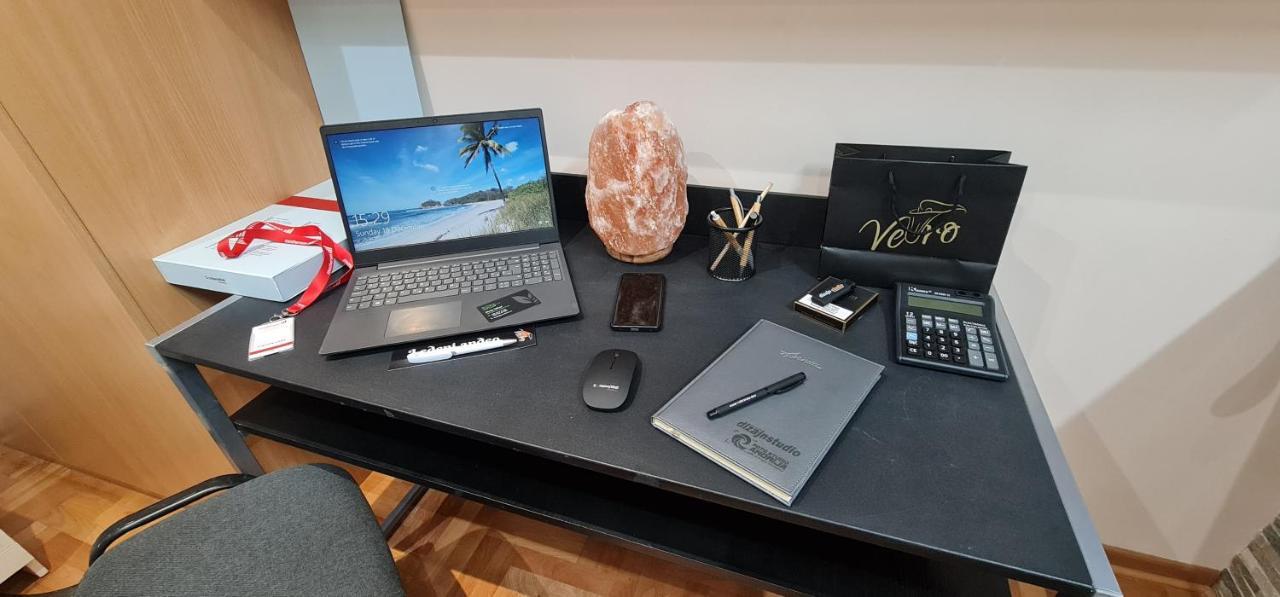 Design Apartment Business Lux 4 Star "Rio" Completely Business Lux Place In The City Center & Free Included Industry Optical Wifi & Netflix & Keyless Code Entry & Full Smart App & Kitchen & Washing Machine & Wide Terrace & Secure 2 Parking Place Cuprija Bagian luar foto