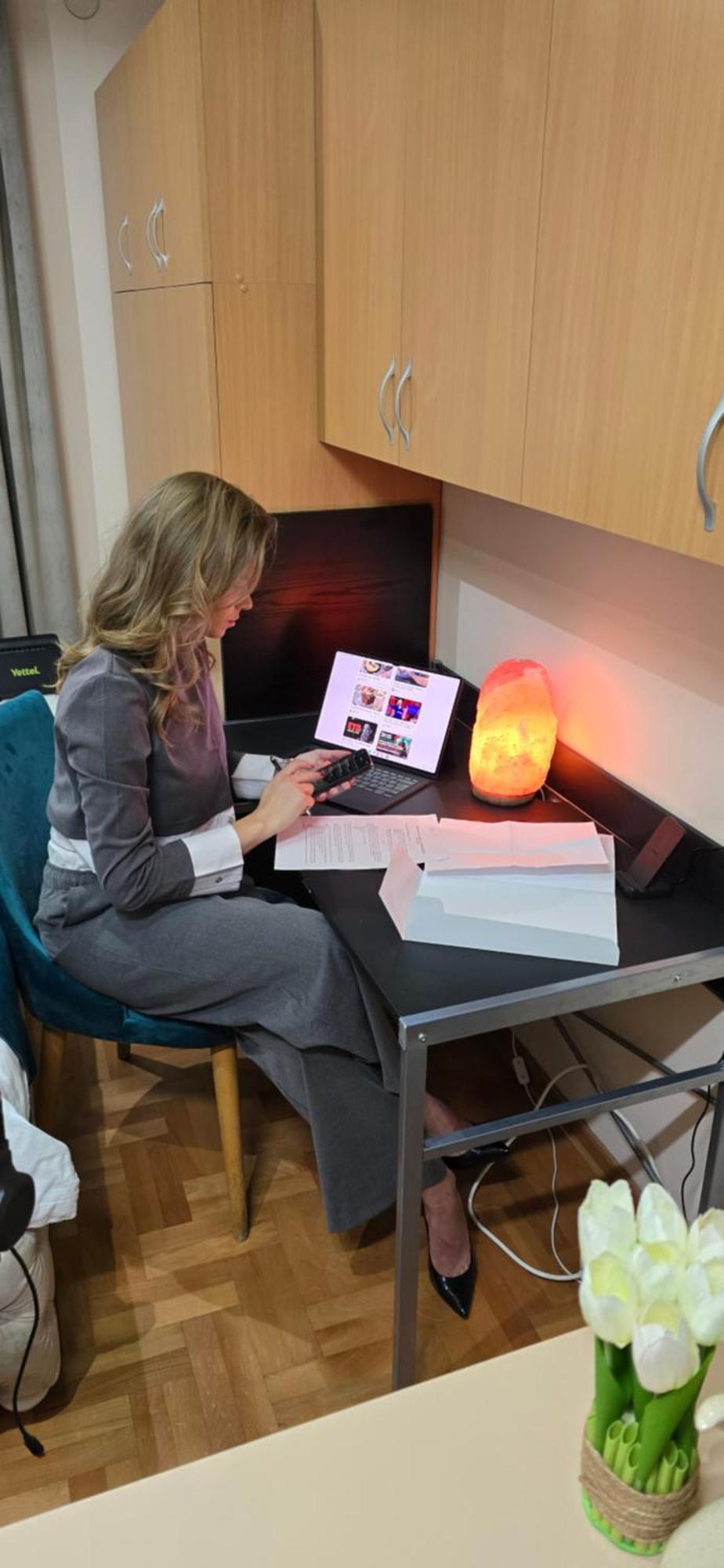 Design Apartment Business Lux 4 Star "Rio" Completely Business Lux Place In The City Center & Free Included Industry Optical Wifi & Netflix & Keyless Code Entry & Full Smart App & Kitchen & Washing Machine & Wide Terrace & Secure 2 Parking Place Cuprija Bagian luar foto